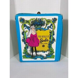 Vintage 1968 The World of Barbie Case – Mattel No. 1002